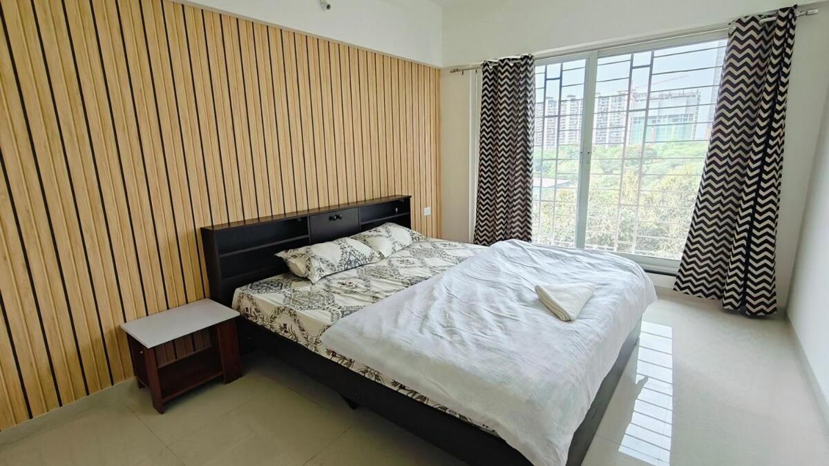 Apartment Bamboo 3bhk With Skylounge & Pool Pune